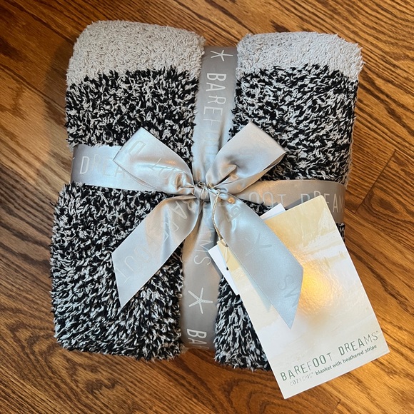 Barefoot Dreams Bedding Barefoot Dreams Luxe Heathered Stripe Throw